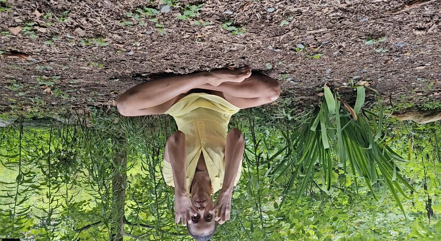 Still from the film ᎭᏫᎾᏗᏢ Hawinaditlv (underneath)